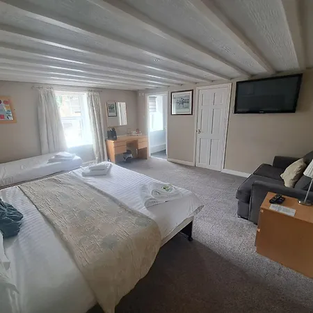 Inn The Countryman's