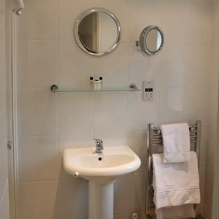 Han/Misafirhane The Countryman's